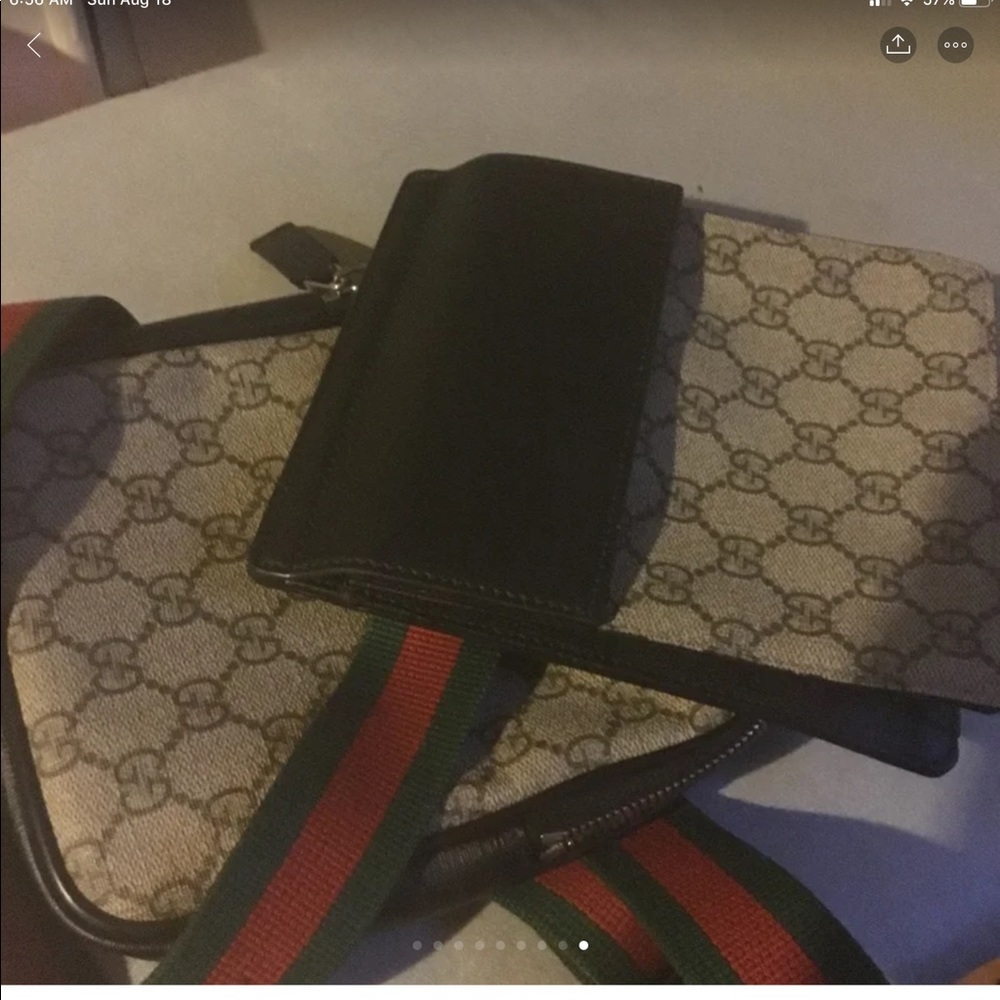 AUTHENTIC GUCCI FANNY PACK